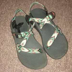 SOLD!---- Women’s size 9 Chacos